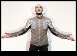 Fashion Meets Tech: Σχεδιαστικές θήκες και αξεσουάρ για λάτρεις του στυλ