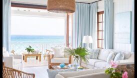 Ποιες είναι μερικές ιδέες για παράκτια διακόσμηση για μια καμπίνα δίπλα στη λίμνη;